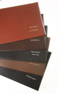 Fotobuch Hochzeit in Leder und Prägung erstellen